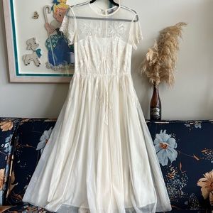 MIDI Tulle floral appliqué